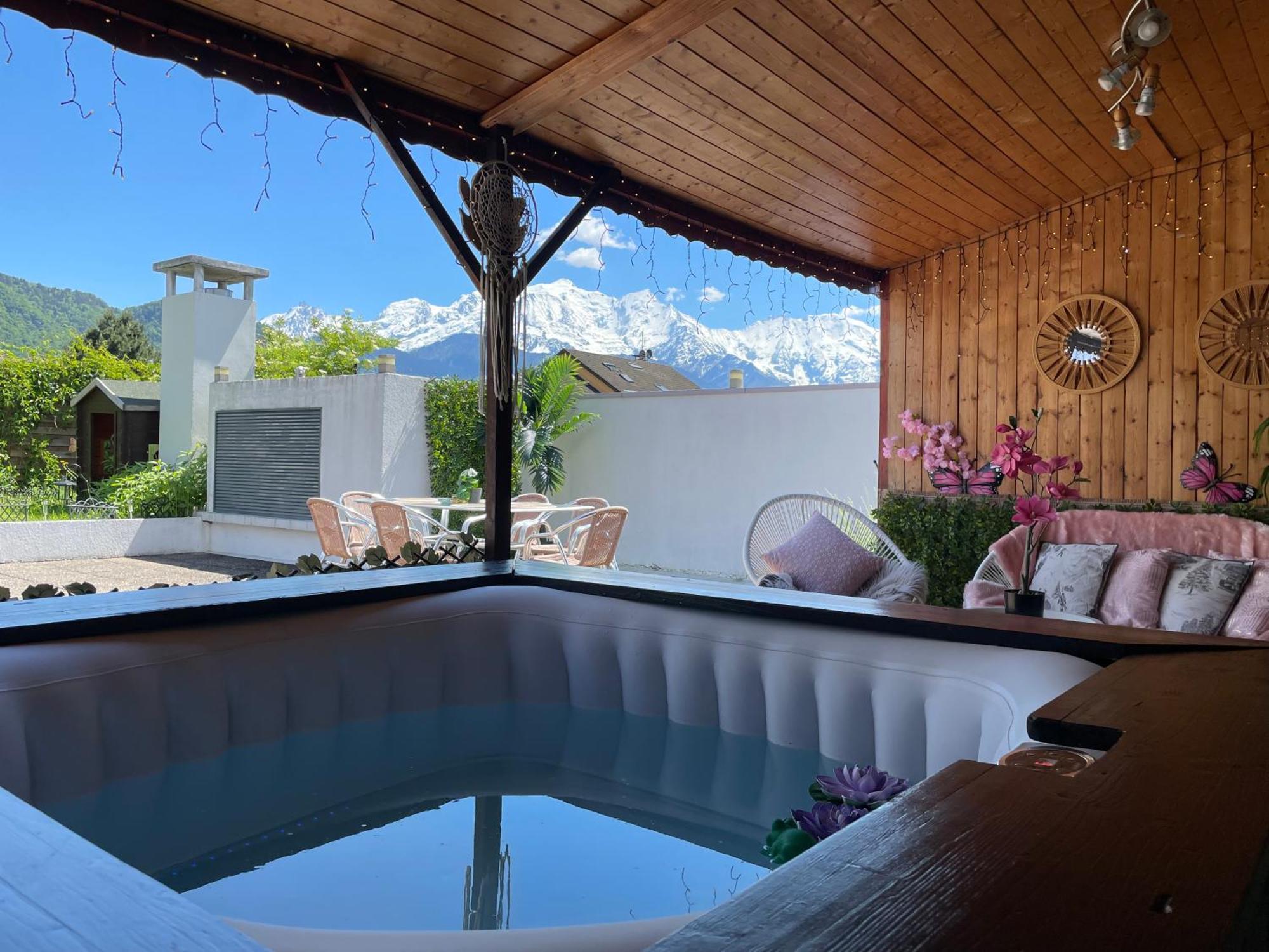 Rooftop 1 - Jacuzzi privé au pied du Monte-blanco Sallanches Exterior foto